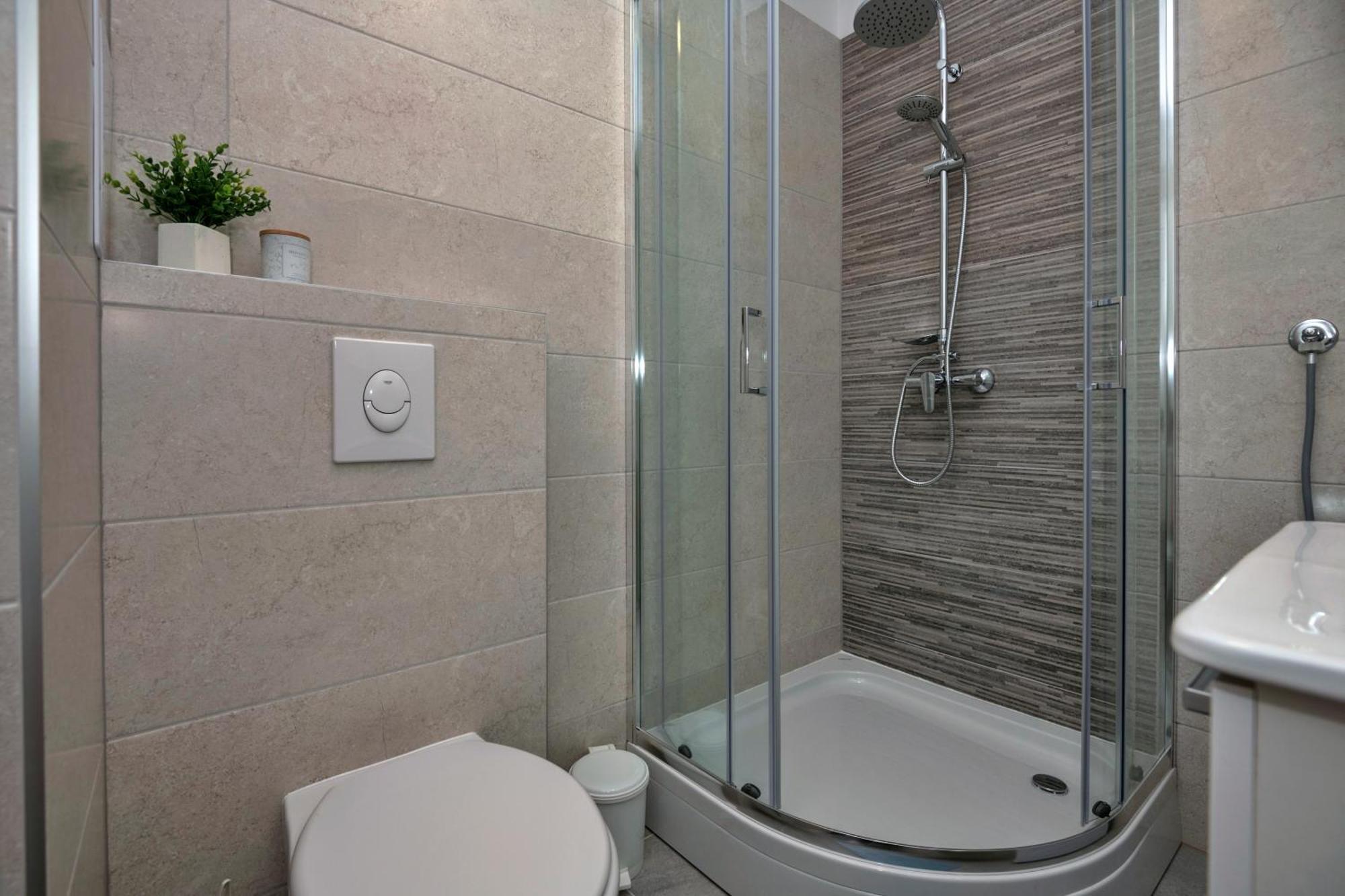 Luxury Apartment Makarska 2Min From Beach Exterior foto